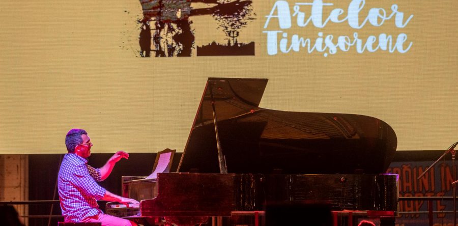 Teo Milea: „Punctul forte al Timișoarei este publicul, care rămâne după concert la povești.”
