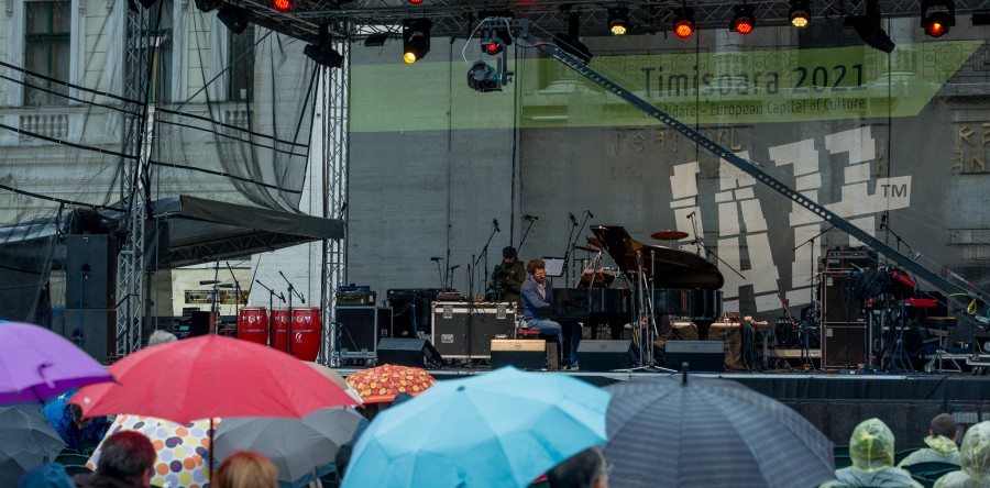 The last evening of JAZZ™ Festival I was 100% water in a musical sea
