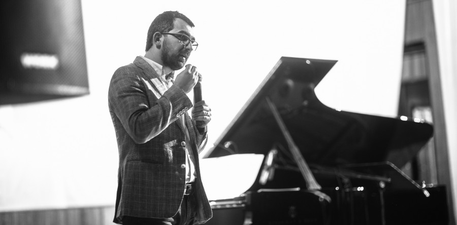 Pianist Teo Milea reveals the reasons of his move to Canada. His last concert in Timisoara is approaching